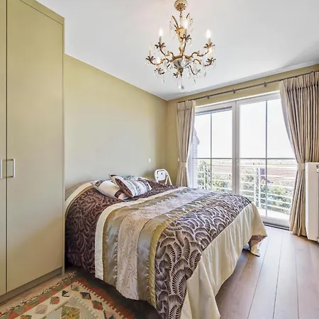 アパート Near Marina With Sea Views, Cleaning Included